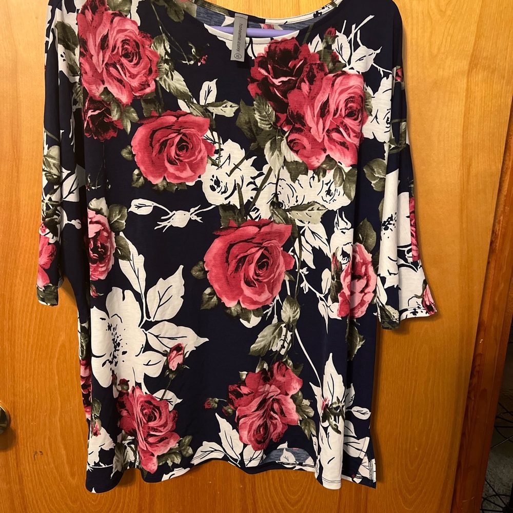 Floral Women's Top - Pink and White